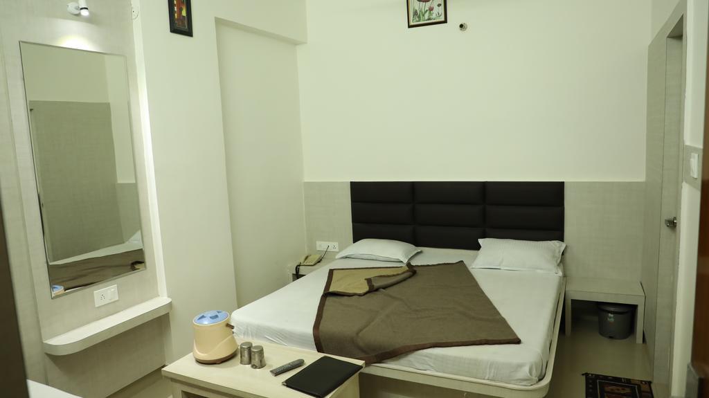 אג'מר Hotel Sahil מראה חיצוני תמונה